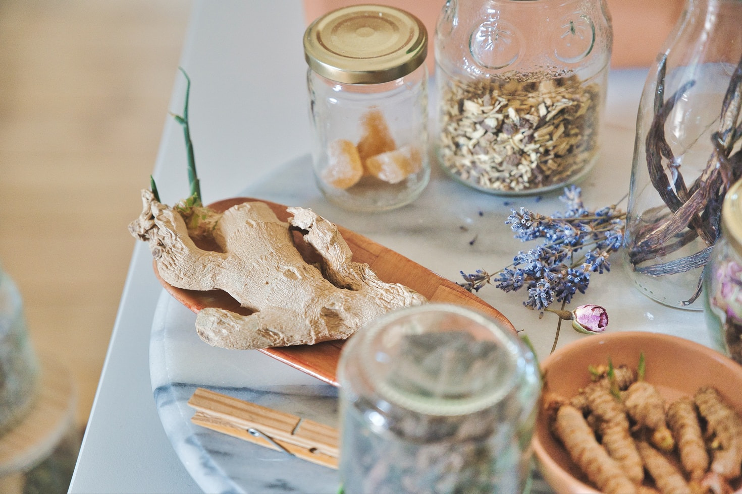 Minimalist Decor Tips Using Dried Botanical Elements